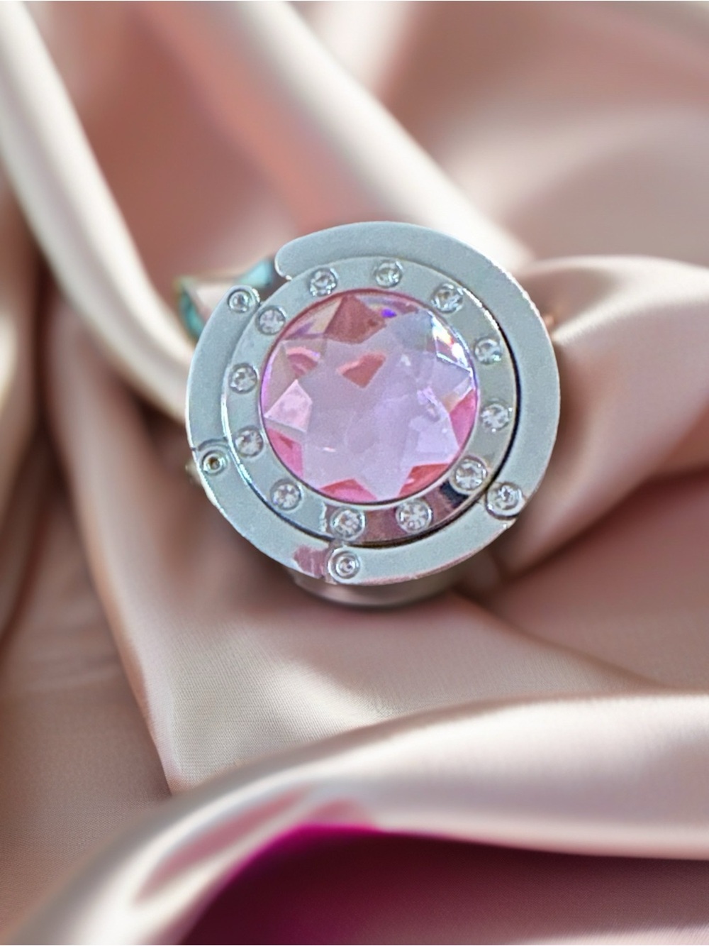 Pink💖 & Silver Tone Bag Hanger - Picture 2 of 2
